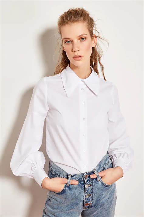 oversized white collared shirt women's.